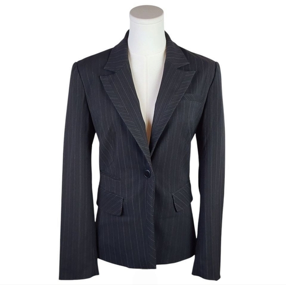 Kenneth Cole Black Pinstripe Blazer Size 2 Tailored Career Jacket Lined - Picture 1 of 9